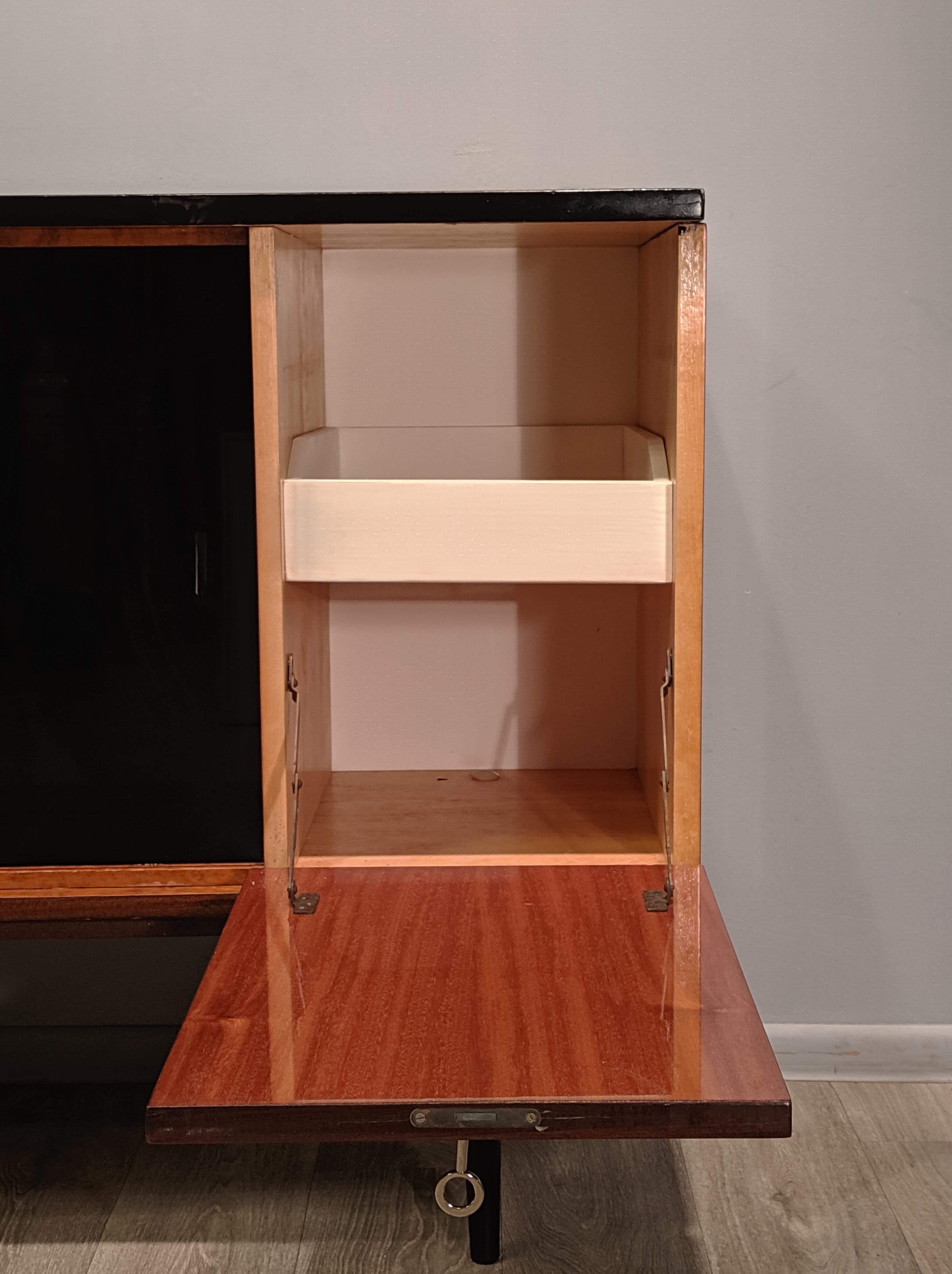 Vintage sideboard  60