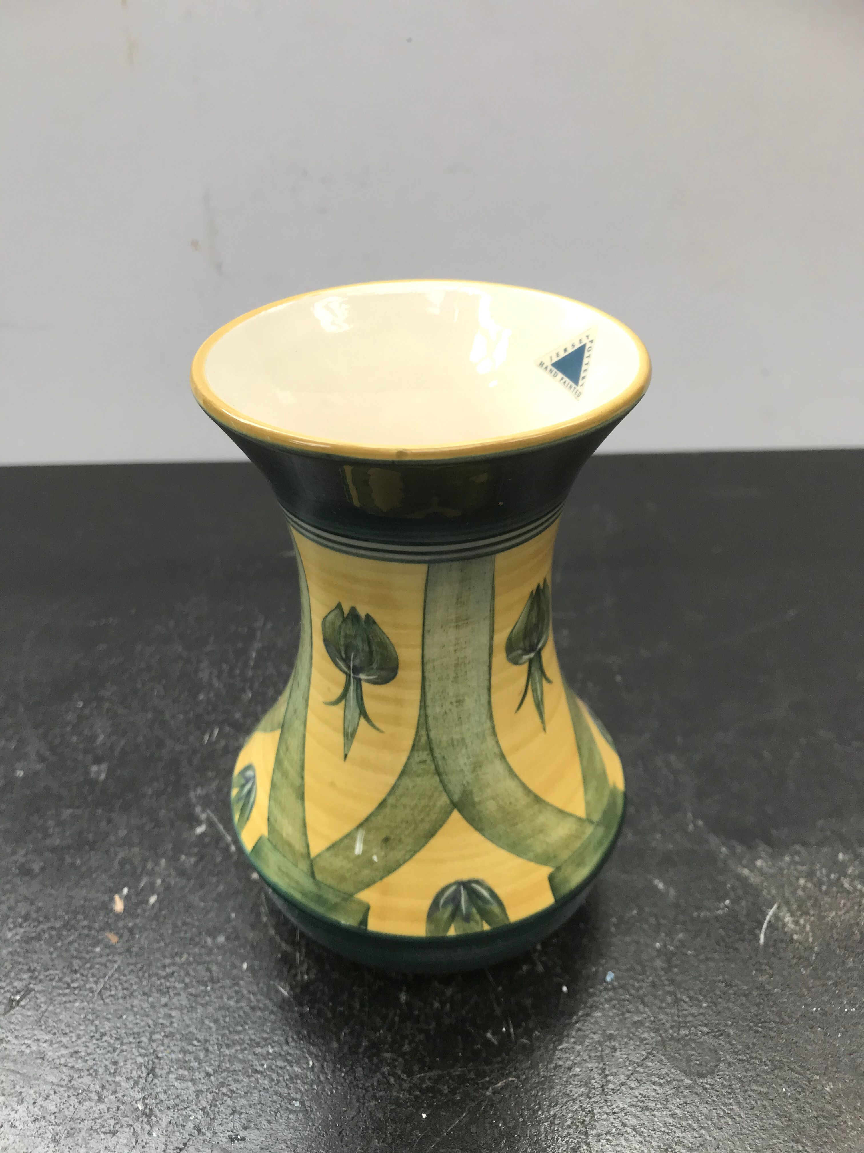 Jersey vase ceramics green & yellow decor vintage flowers