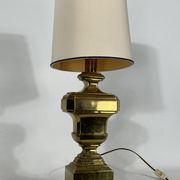 Lampe de table italienne en laiton massif des années 50