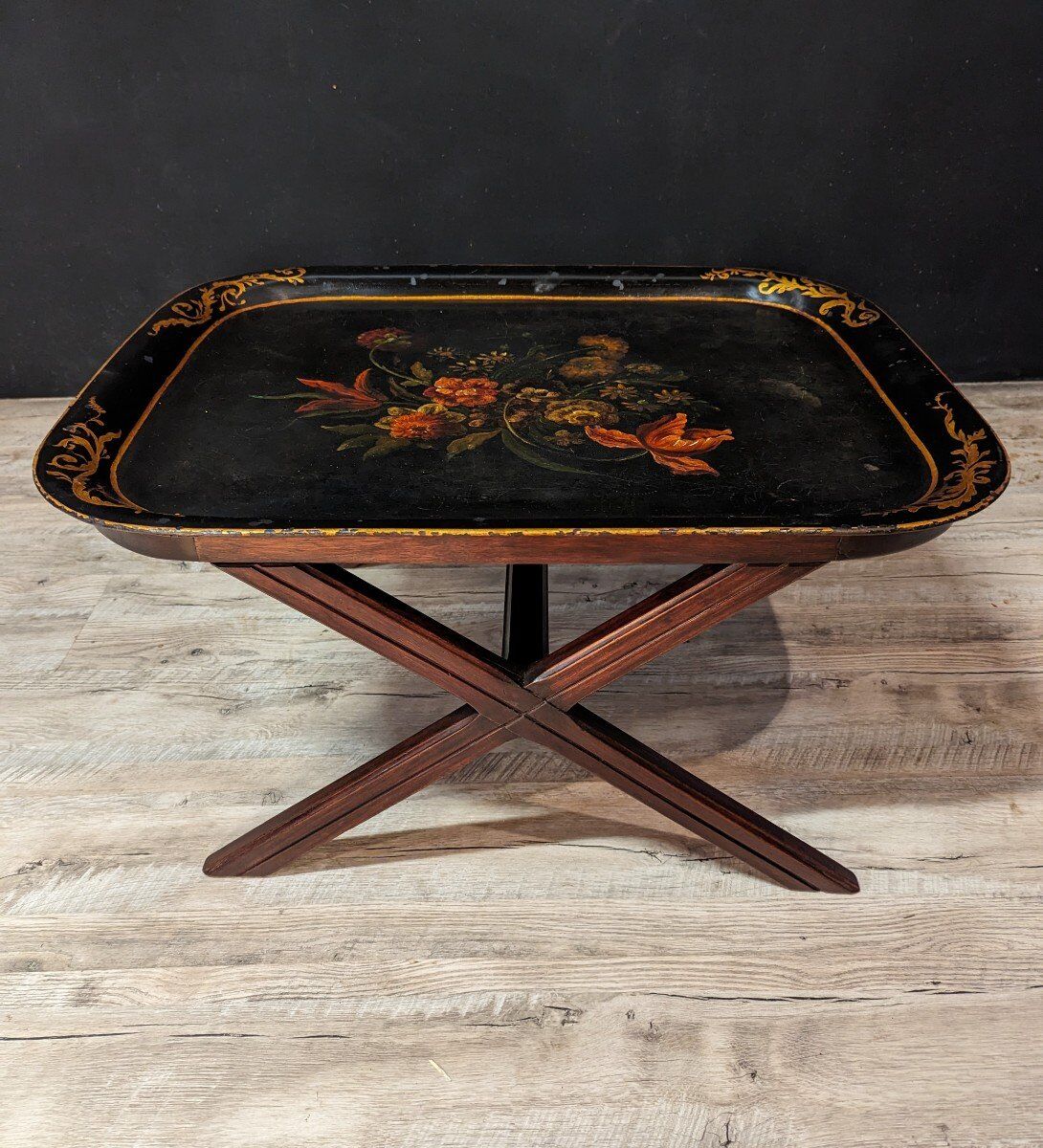 Coffee table with painted sheet metal top Napoleon III