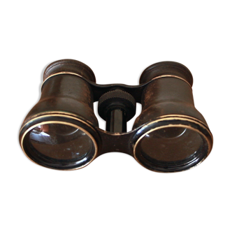 Pair of theatre binoculars