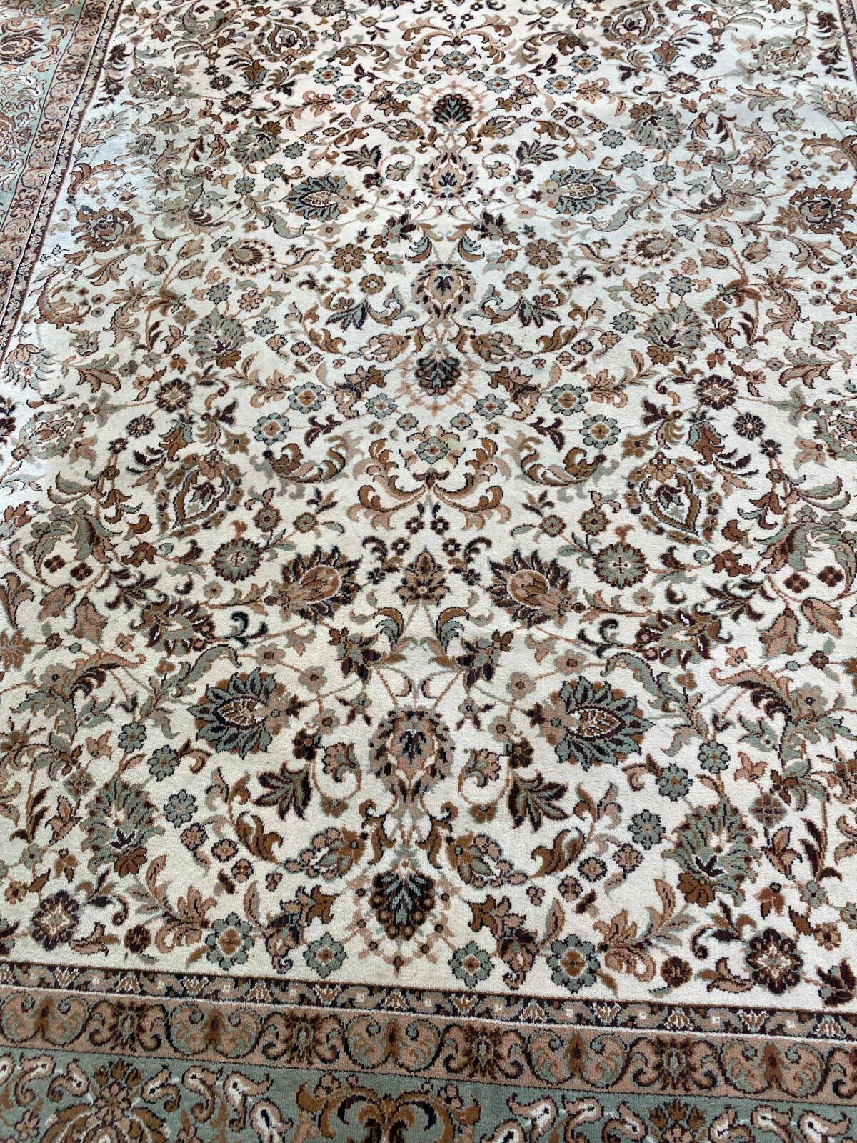 Persian rug beige wool flowers Faran Super 250x350cm Saint Maclou