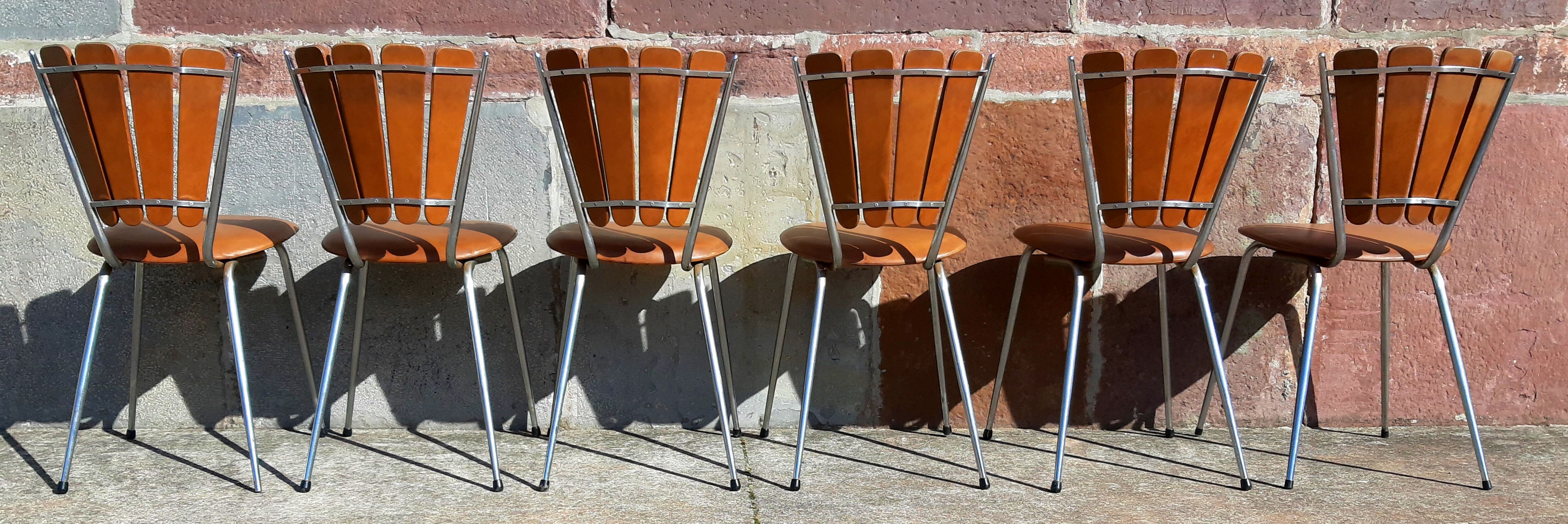 Lot de 6 chaises "pétale" de Soudéxvinyl