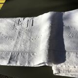 2-seater sheet embroidered FH and mestizo cream tablets