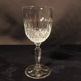 9 stemmed glasses