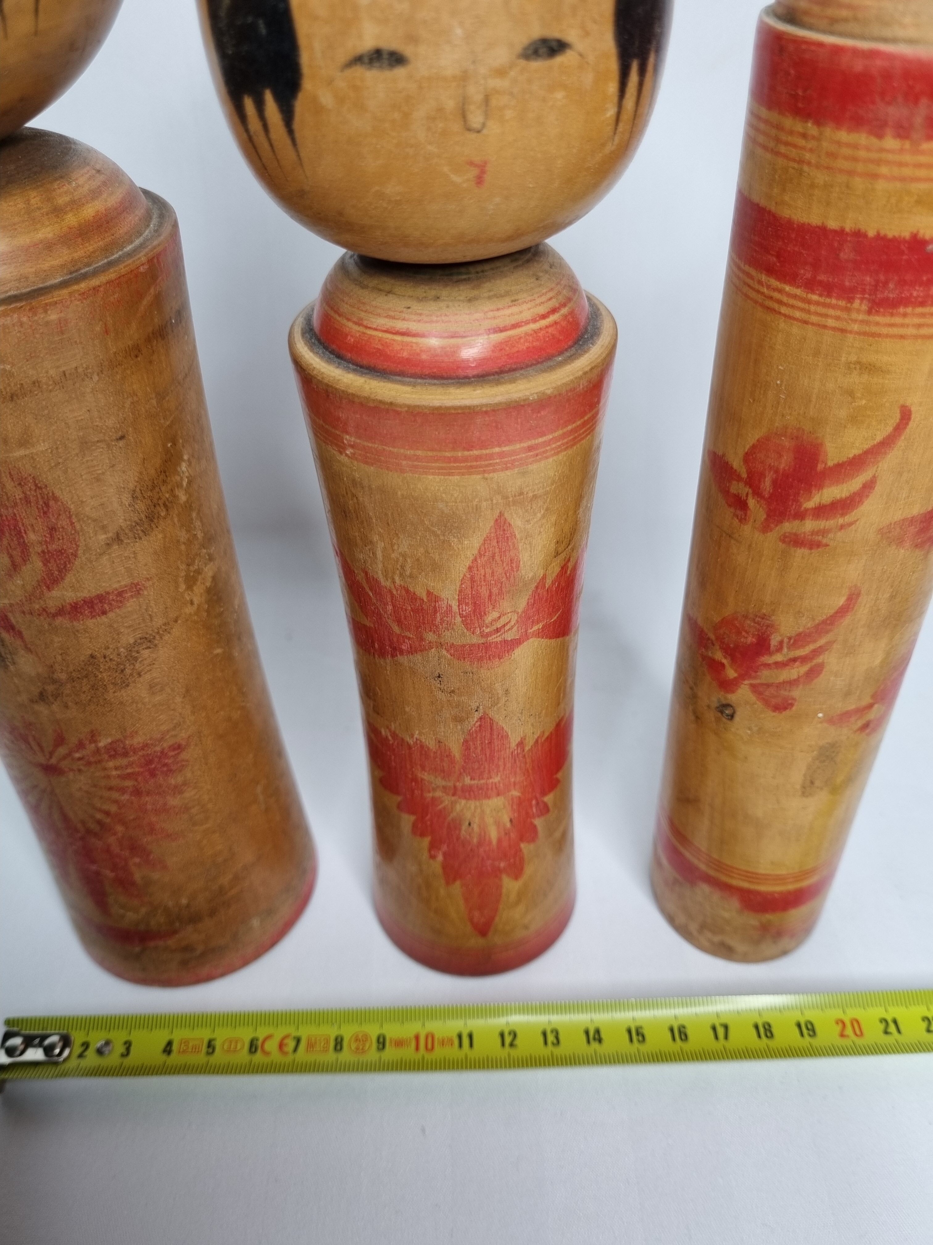 Set of three Kokeshi family dolls, vintage, 32 cm