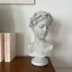 Buste antique en bois