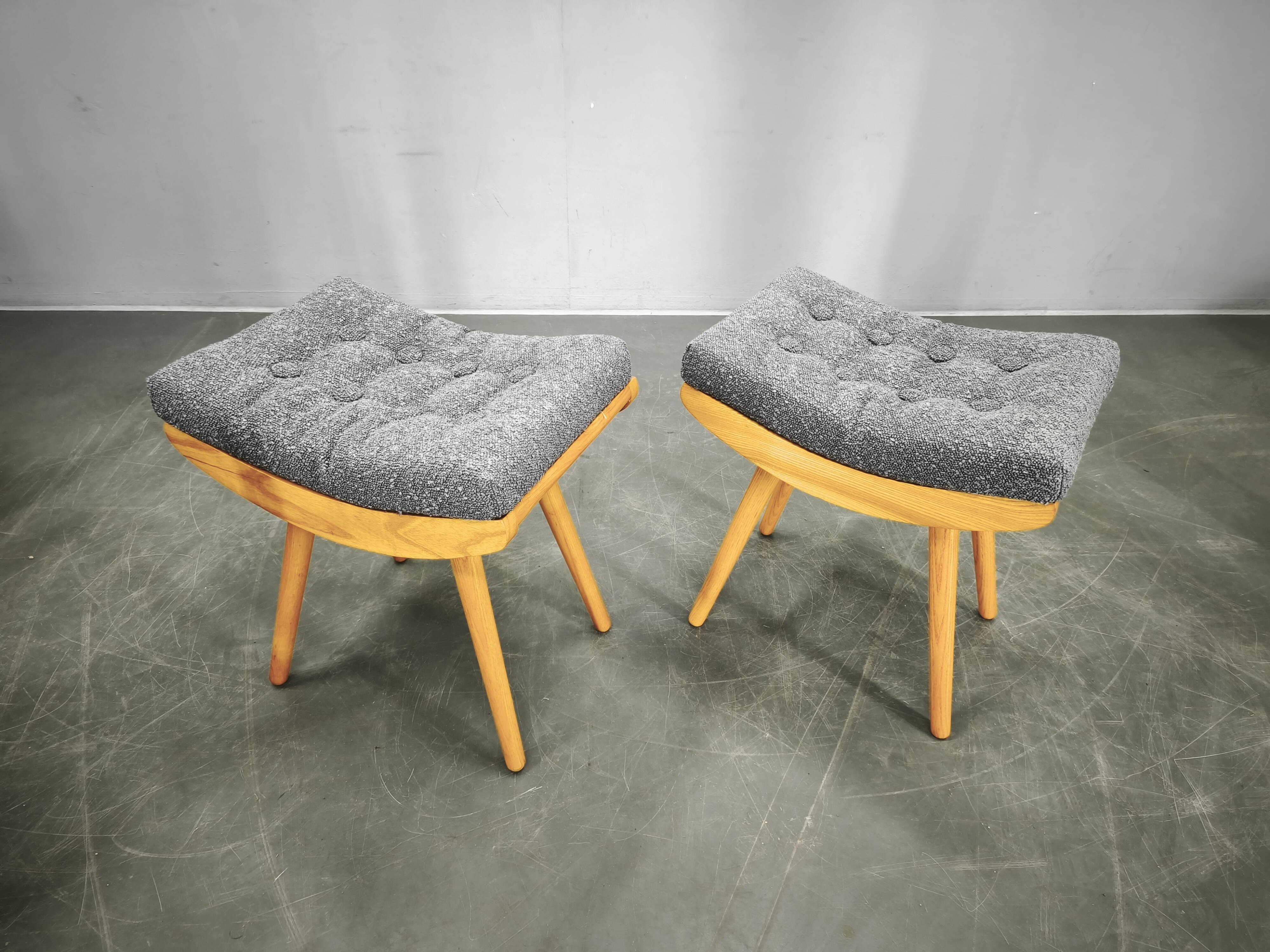 Pair of 1960s Maple Mid Century Stools, Czechoslovakia
