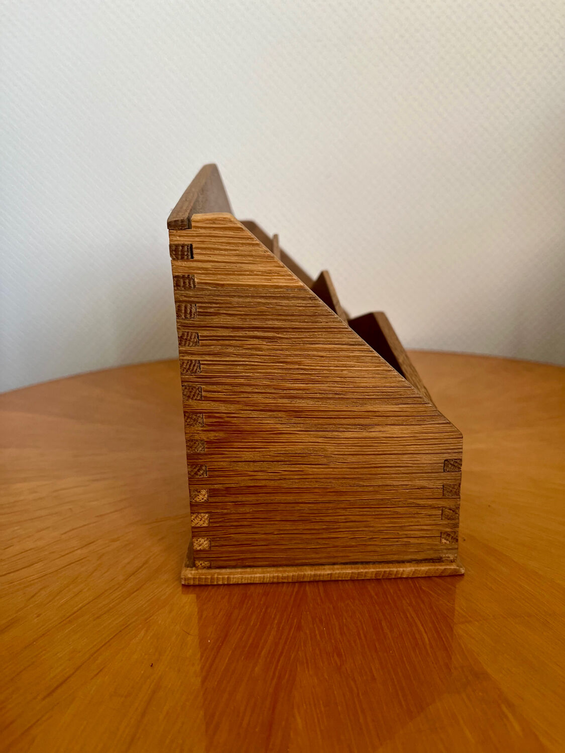 Porte-courrier en bois vintage