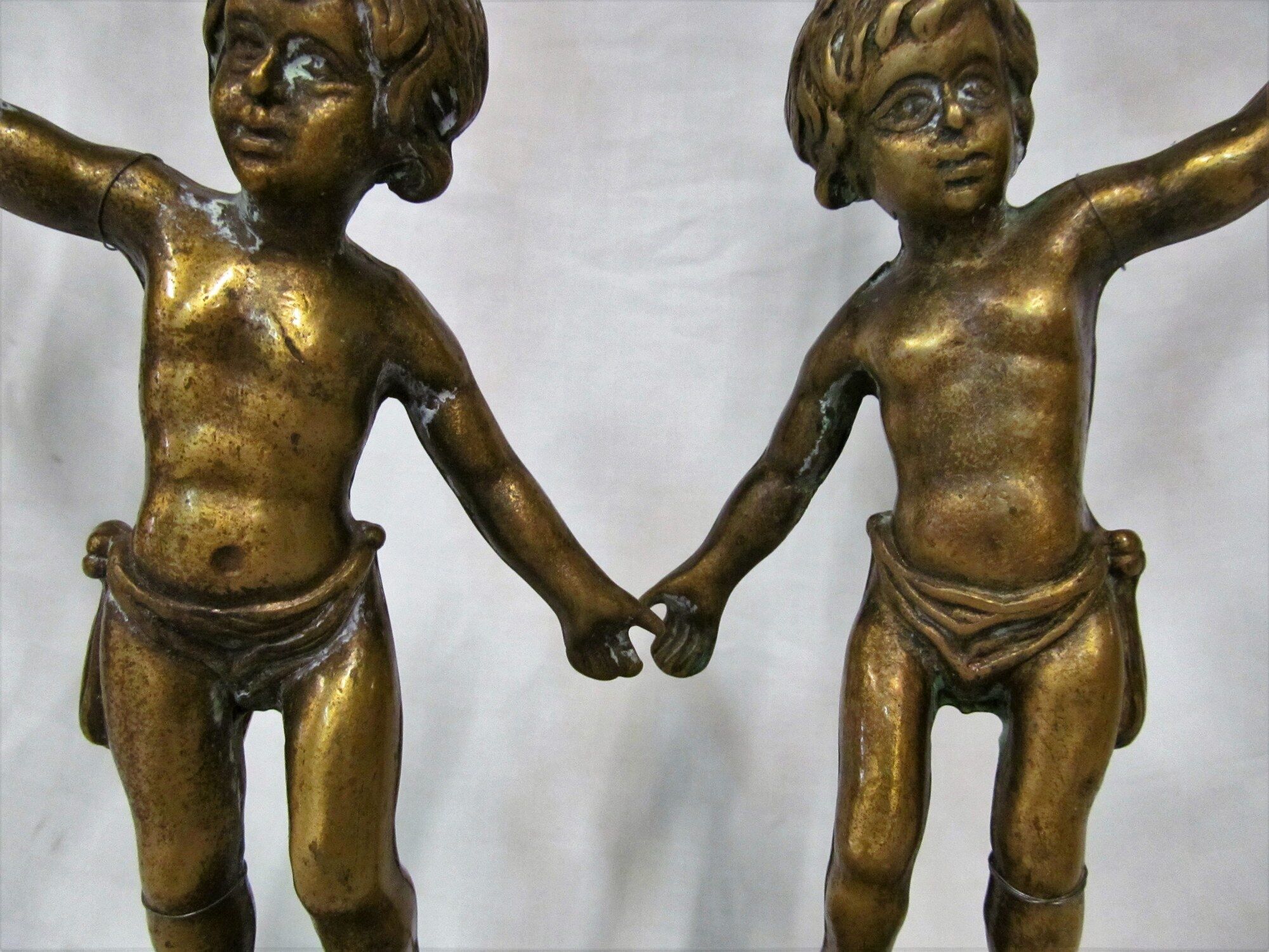 Paire de lampes en bronze