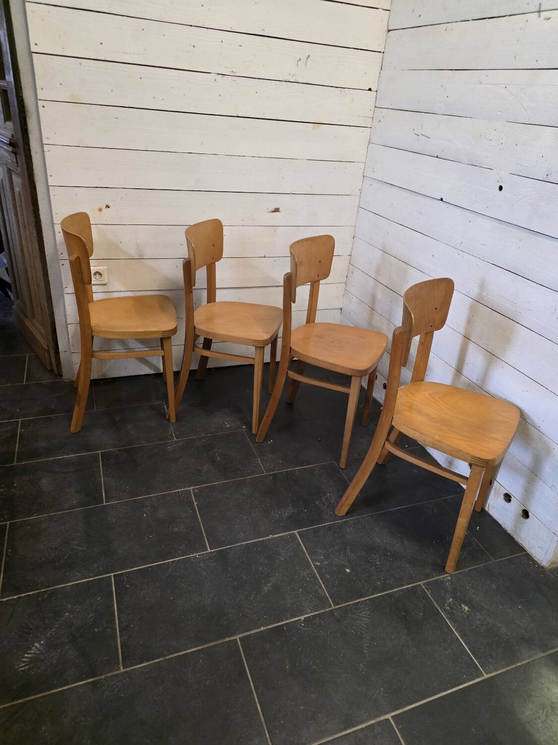 4 Thonet bistro chairs