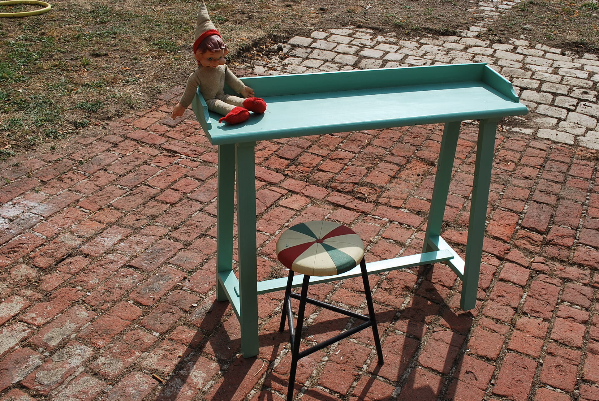 Console vintage vert menthe avec son tabouret