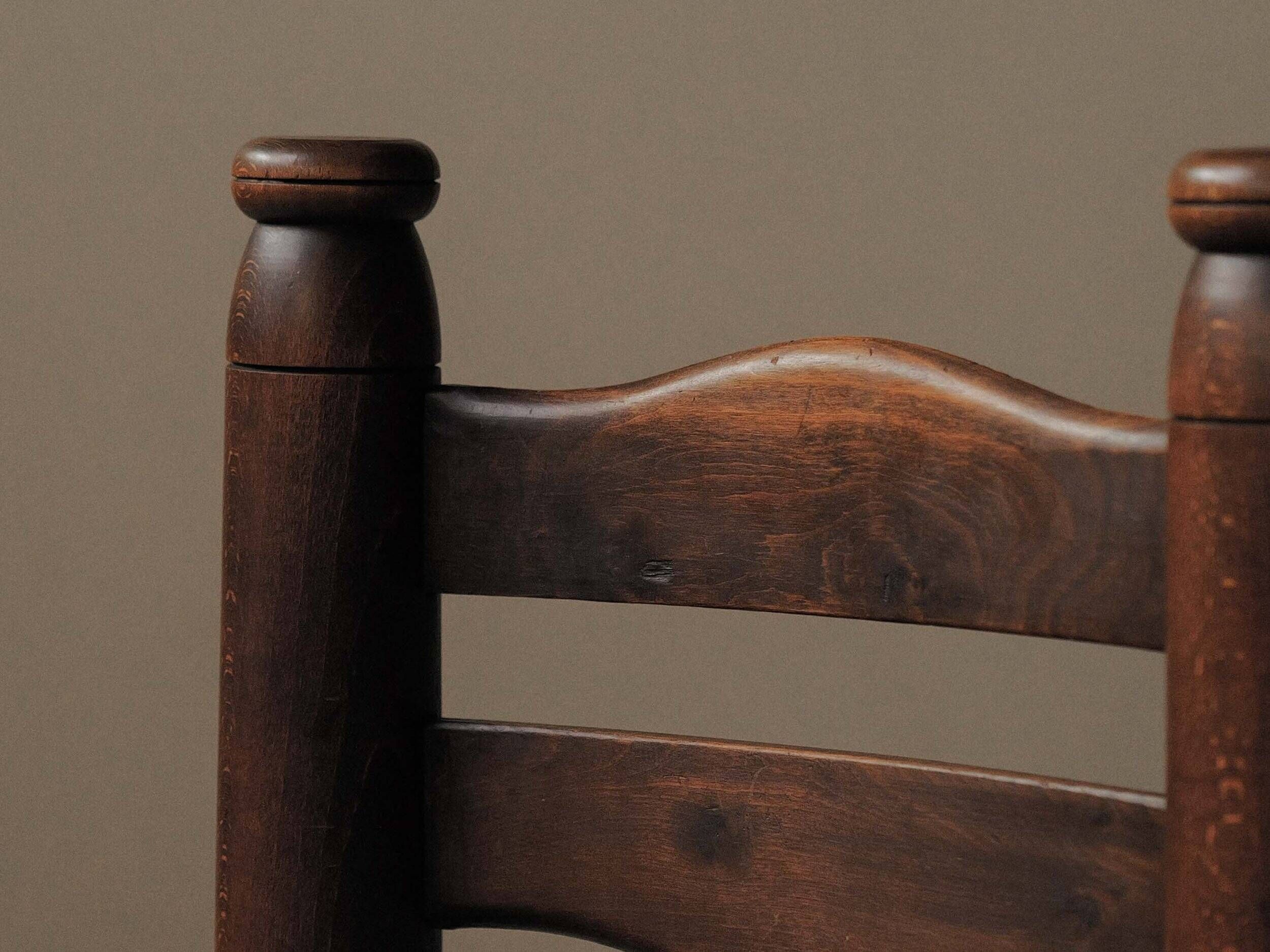 Set of 4 modernist chairs in beech and woven cord, France, circa 1940.