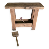 Mini établi enfant en bois avec outils