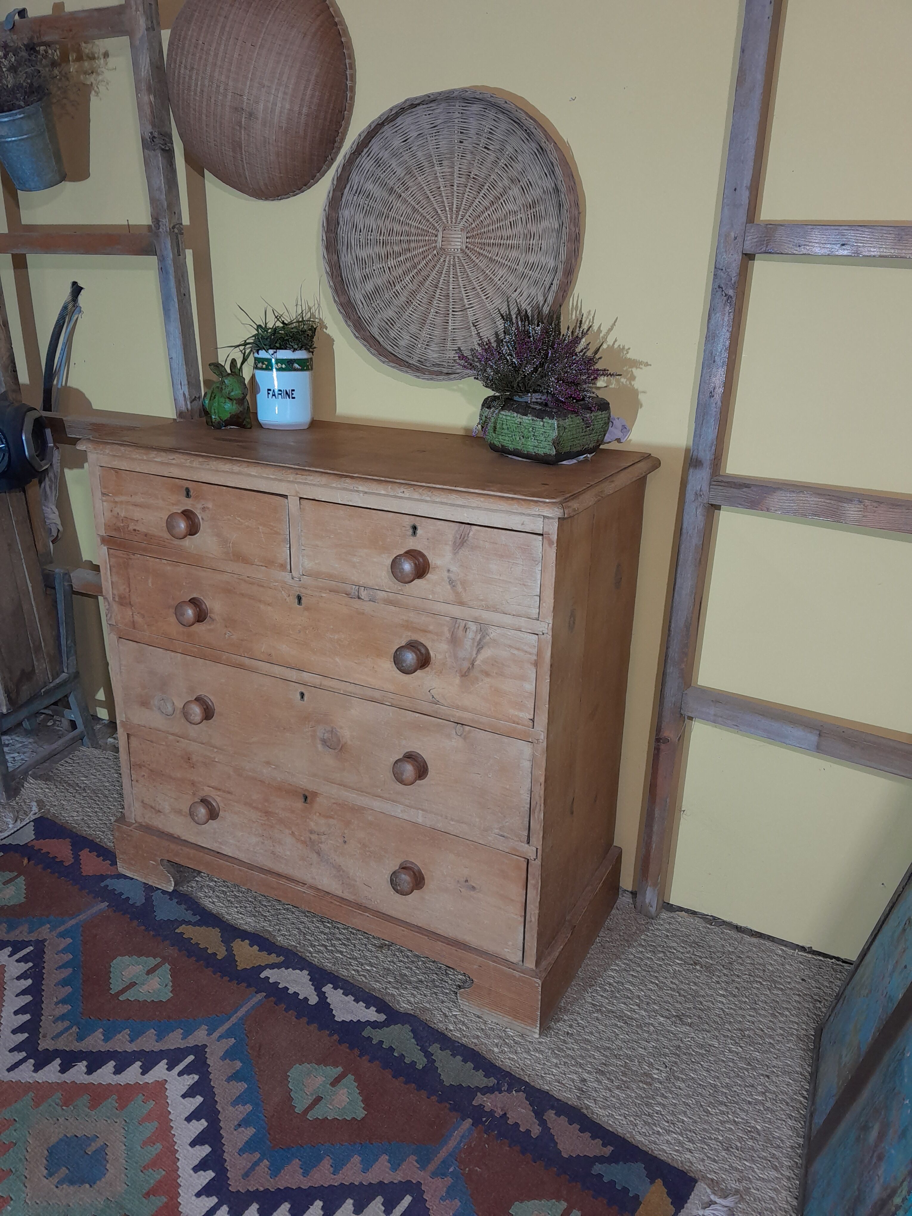 English chest of drawers