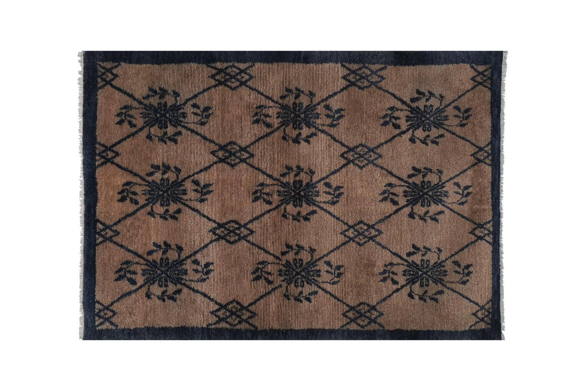 Vintage Turkish handmade rug 114x162 cm
