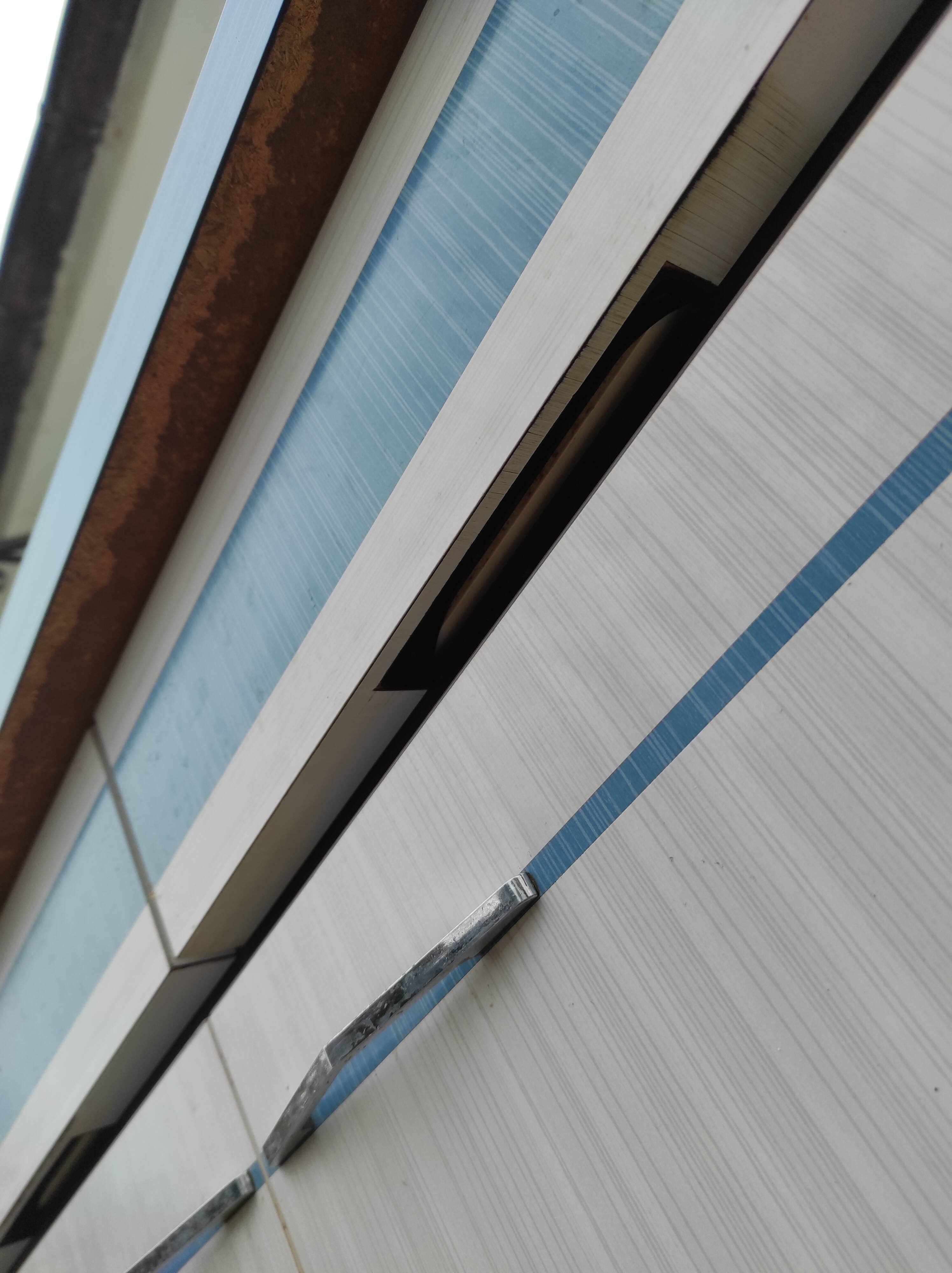 Kitchen cabinet in blue formica 4 doors 4 drawers