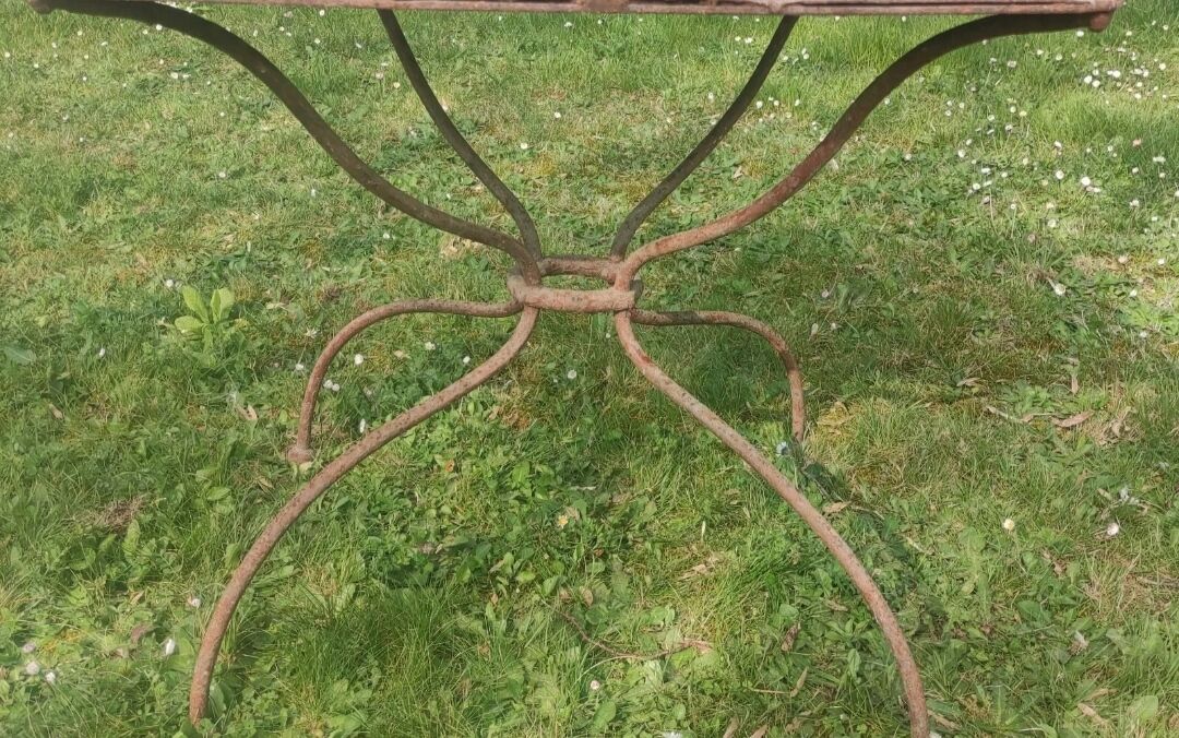 Old garden coffee table