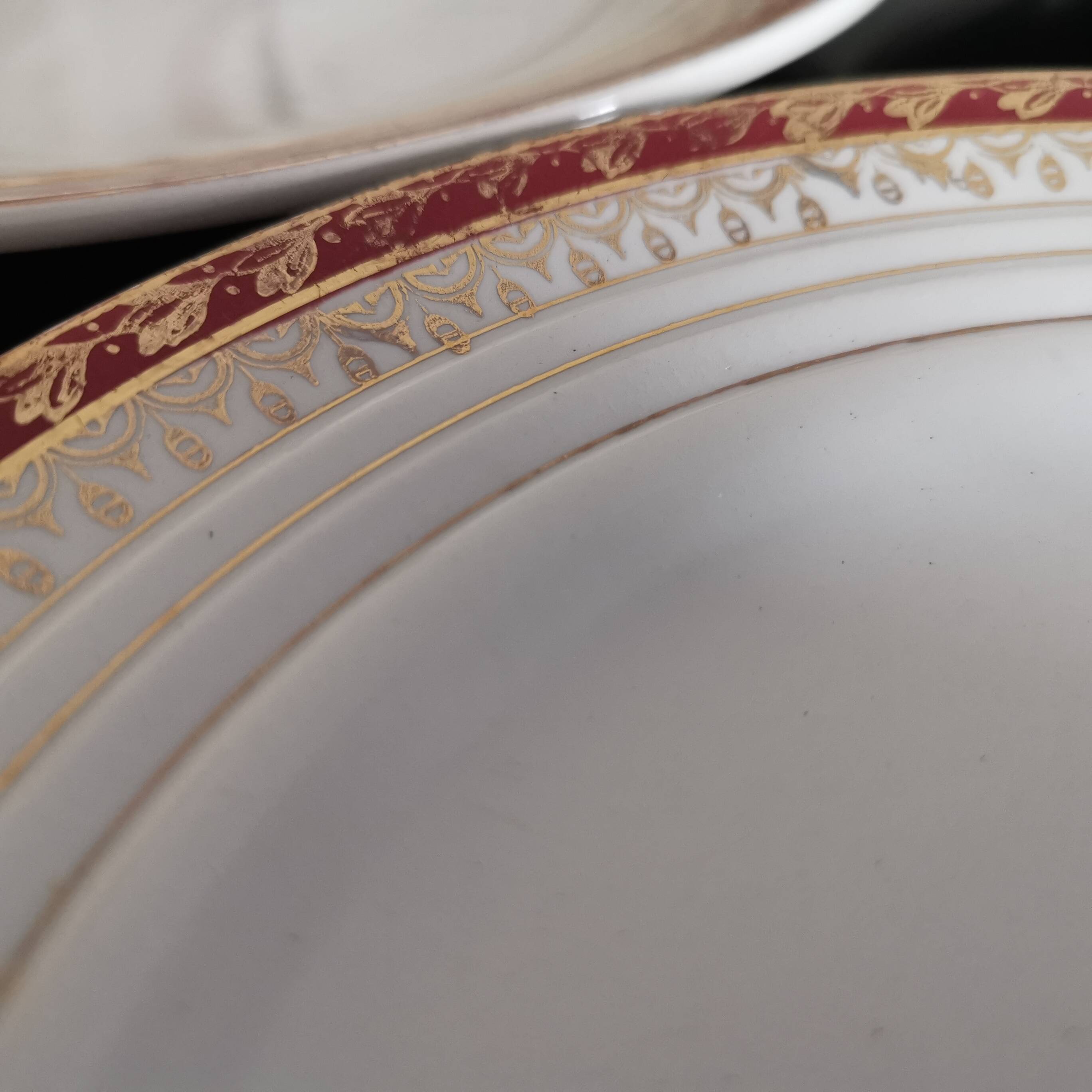 10 Ceranord porcelain dessert plates