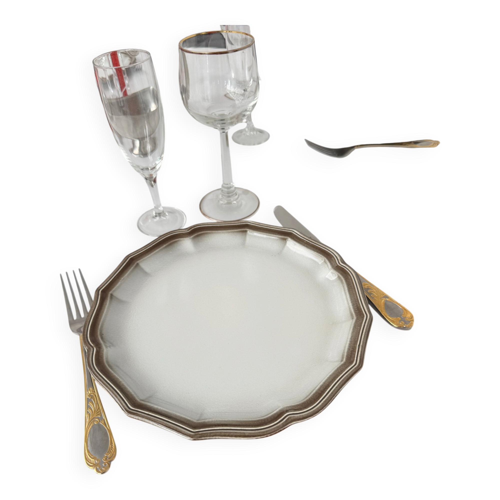 6 unalterable porcelain plates from Salins-les-Bains (Jura, France)