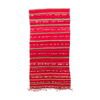 Tapis berbere marocain rouge