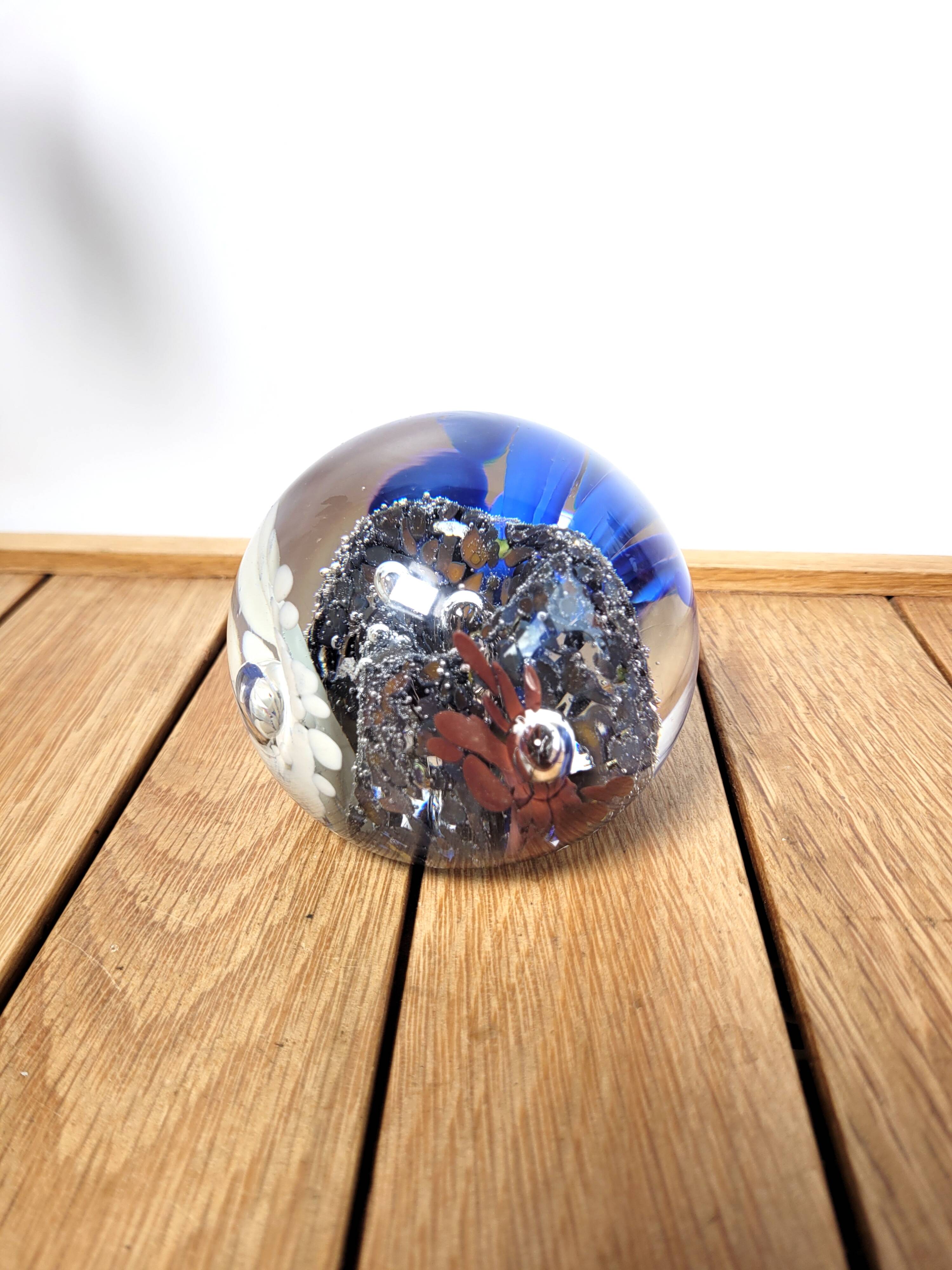 Sulphide glassware paperweight from St Just 1996
