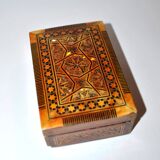 Vintage wooden box with straw marquetry and mother-of-pearl decoration.
