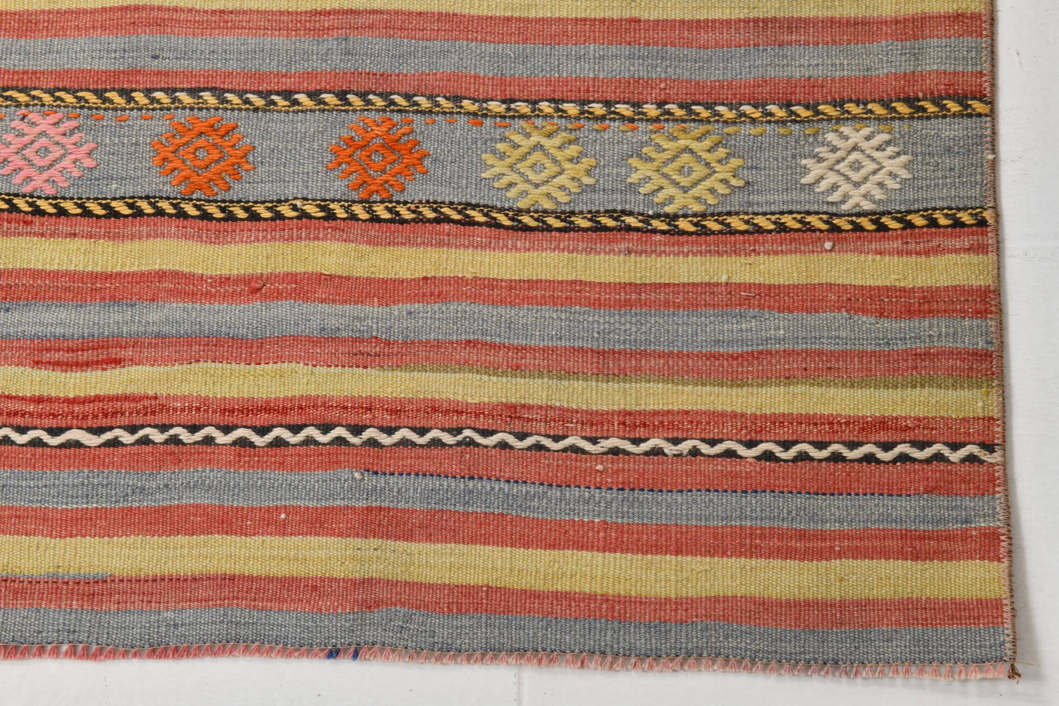 2x9 Green & Red Kilim Runner Rug, 80x287Cm