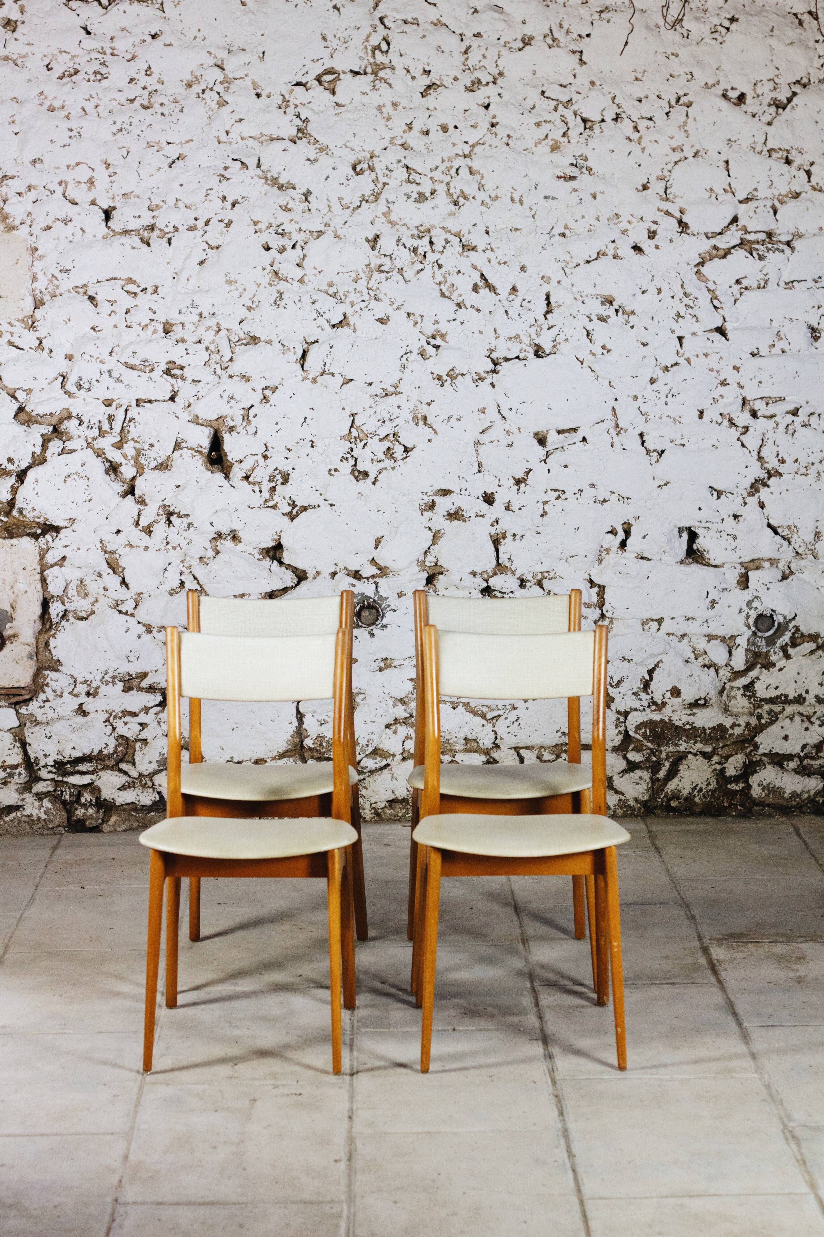 4 Danish chairs in beech wood and skai, 1960