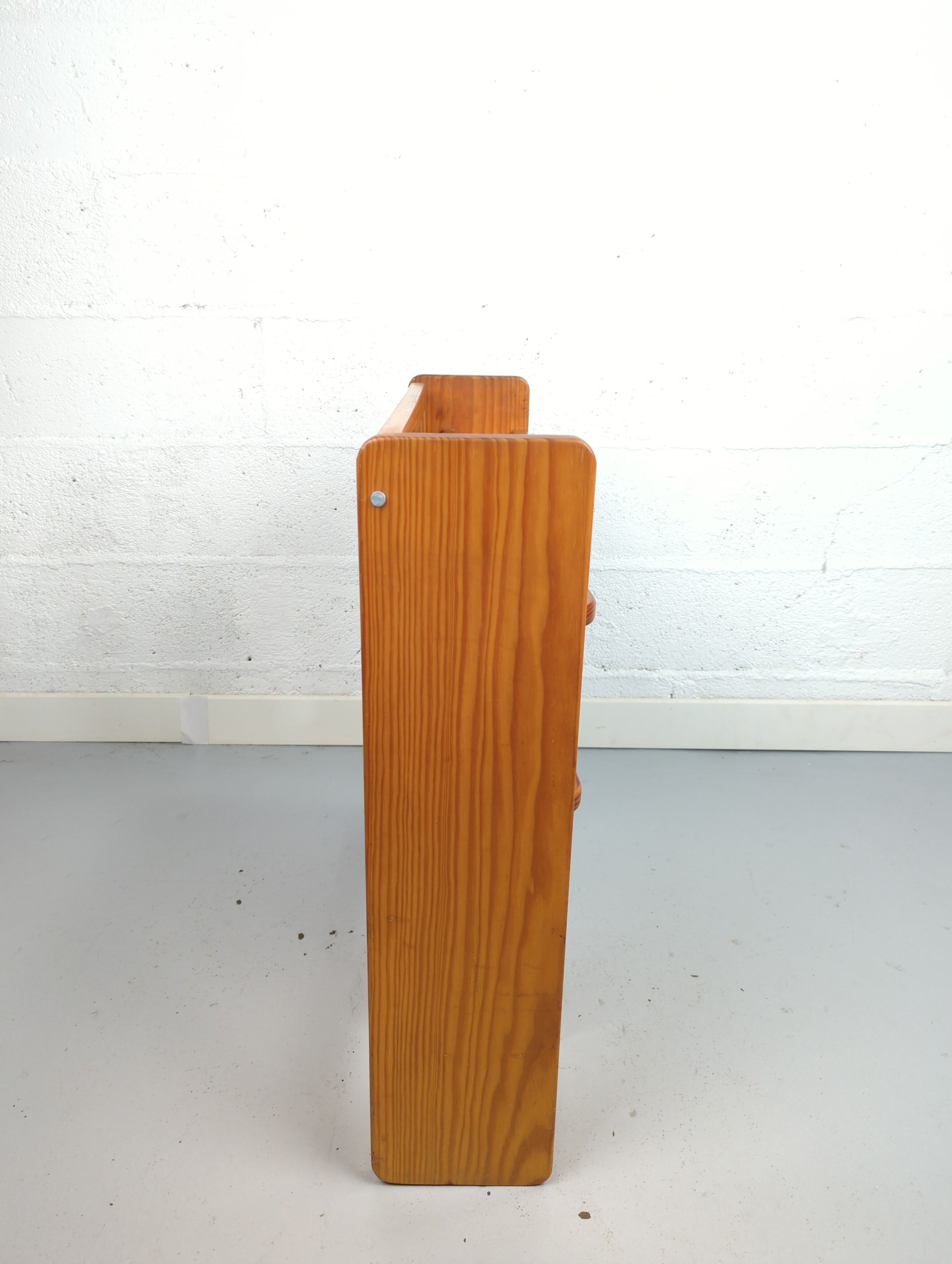 Foldable children's desk in pine 1970