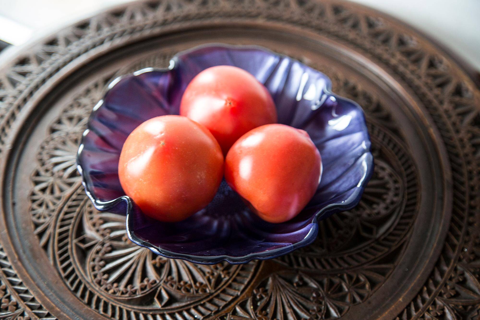 Vintage decorative glass plate in purple with flower pattern, Italy, 1960s.