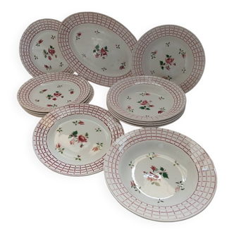 12 plates + 1 Digoin and Sarreguemines dish