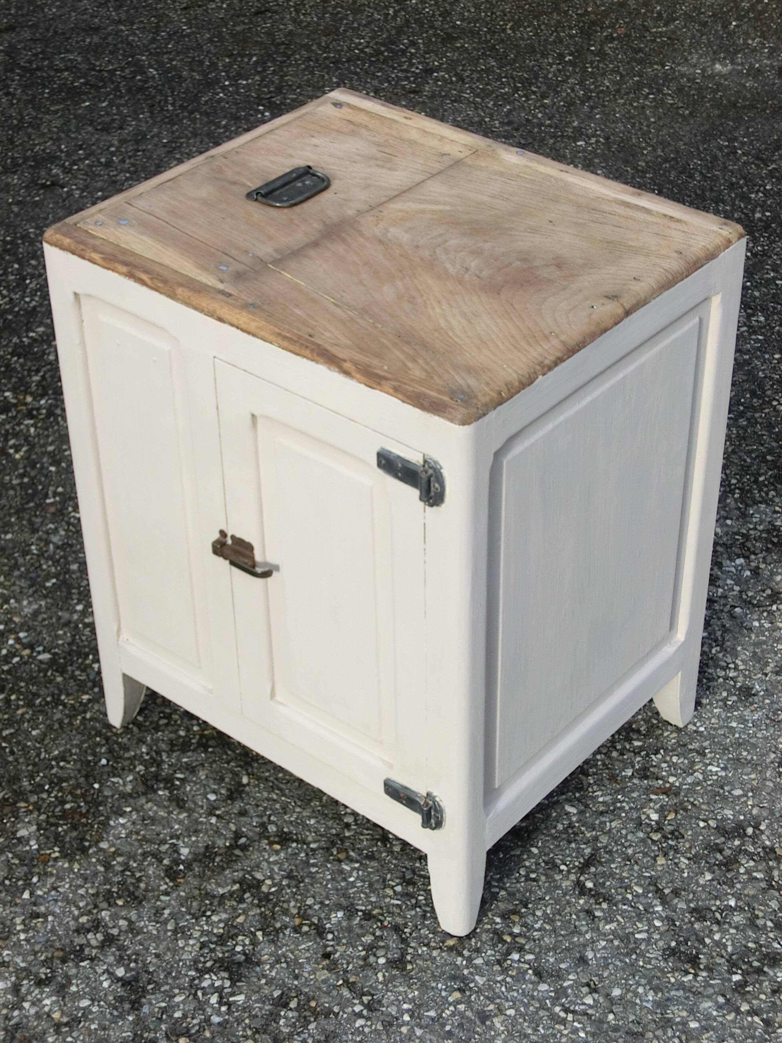 Old bistro icebox in solid oak - Small sideboard