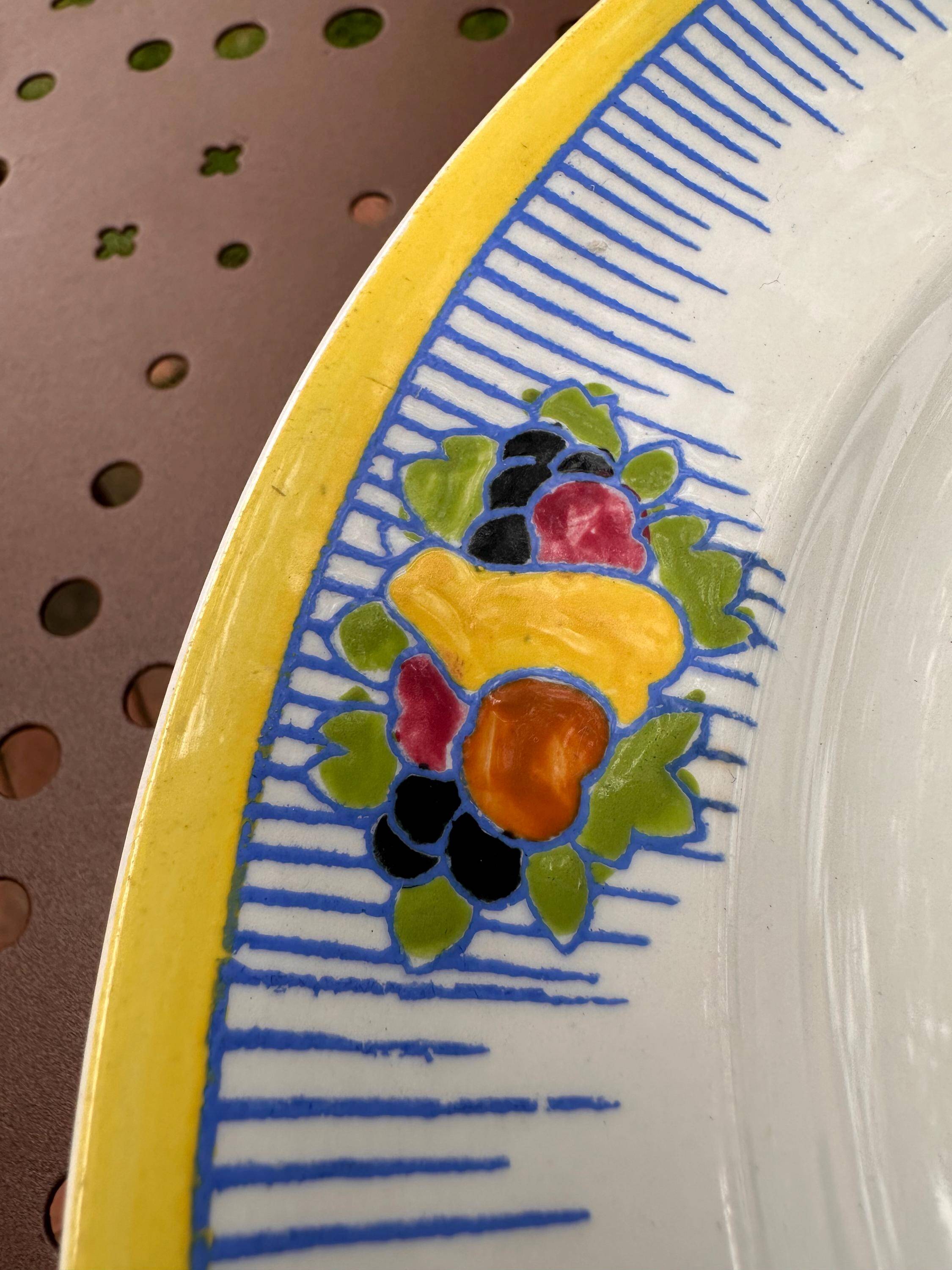 Set of 10 flat plates Boch Frères La Louvière – Art Deco fruit design