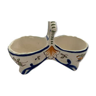 Salt shaker - pepper shaker