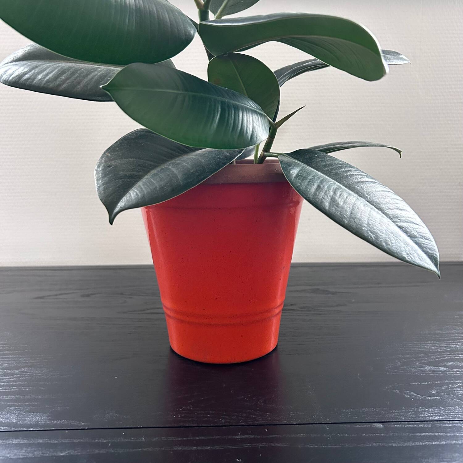 Vintage orange flowerpot