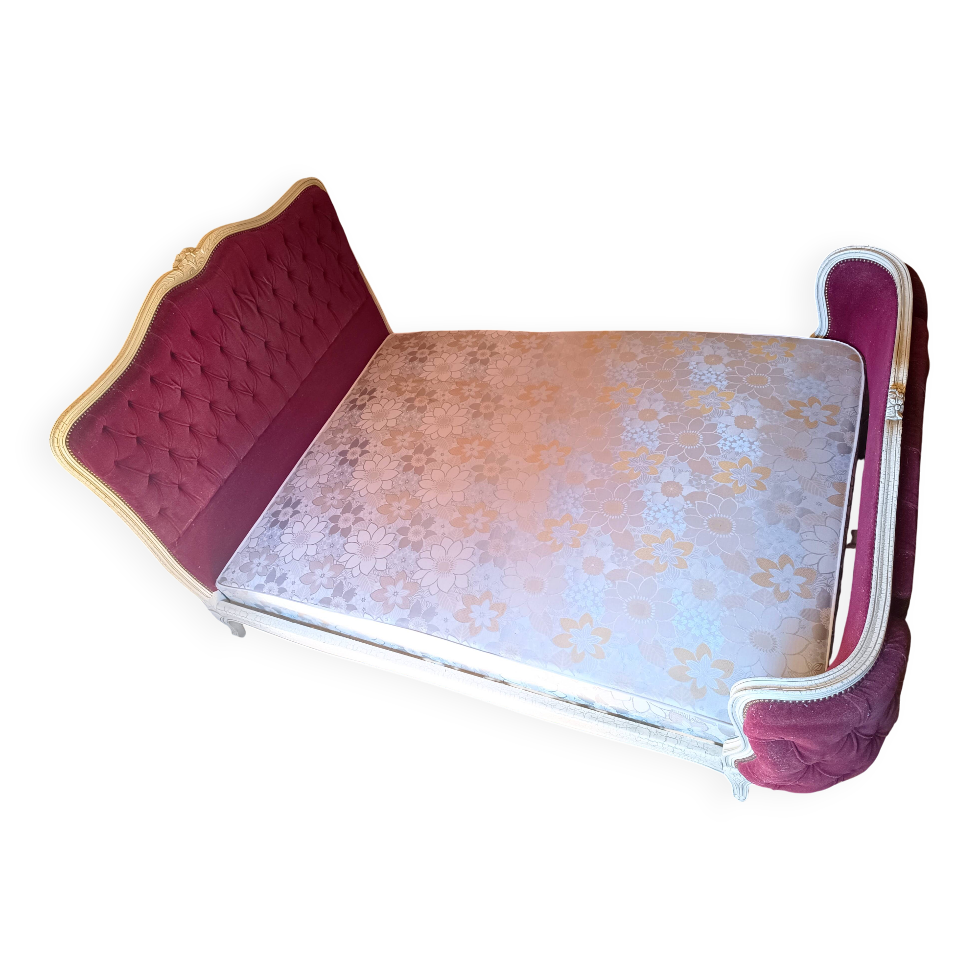 Lit baroque in red velvet