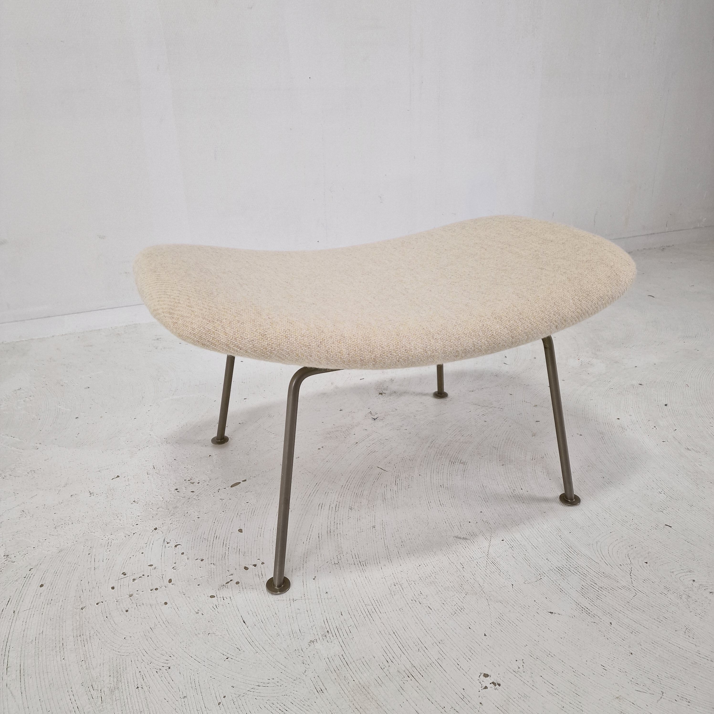 Oyster Chair with Ottoman by Pierre Paulin for Artifort, 1960's