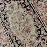 Carpet with knotted stitches in the style of Aubusson