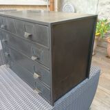 Workshop furniture with drawers
