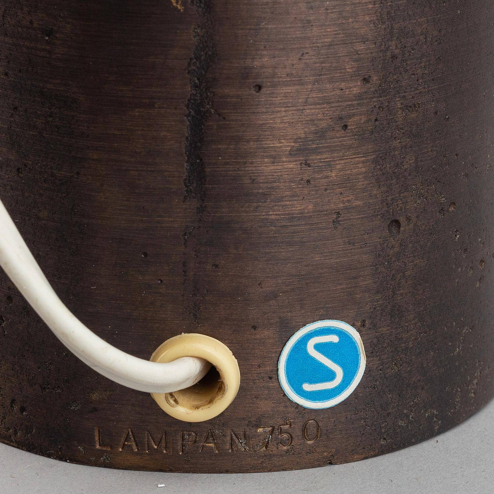 Stig Blomberg desk lamp in cast bronze, Sweden, 1960, signed.