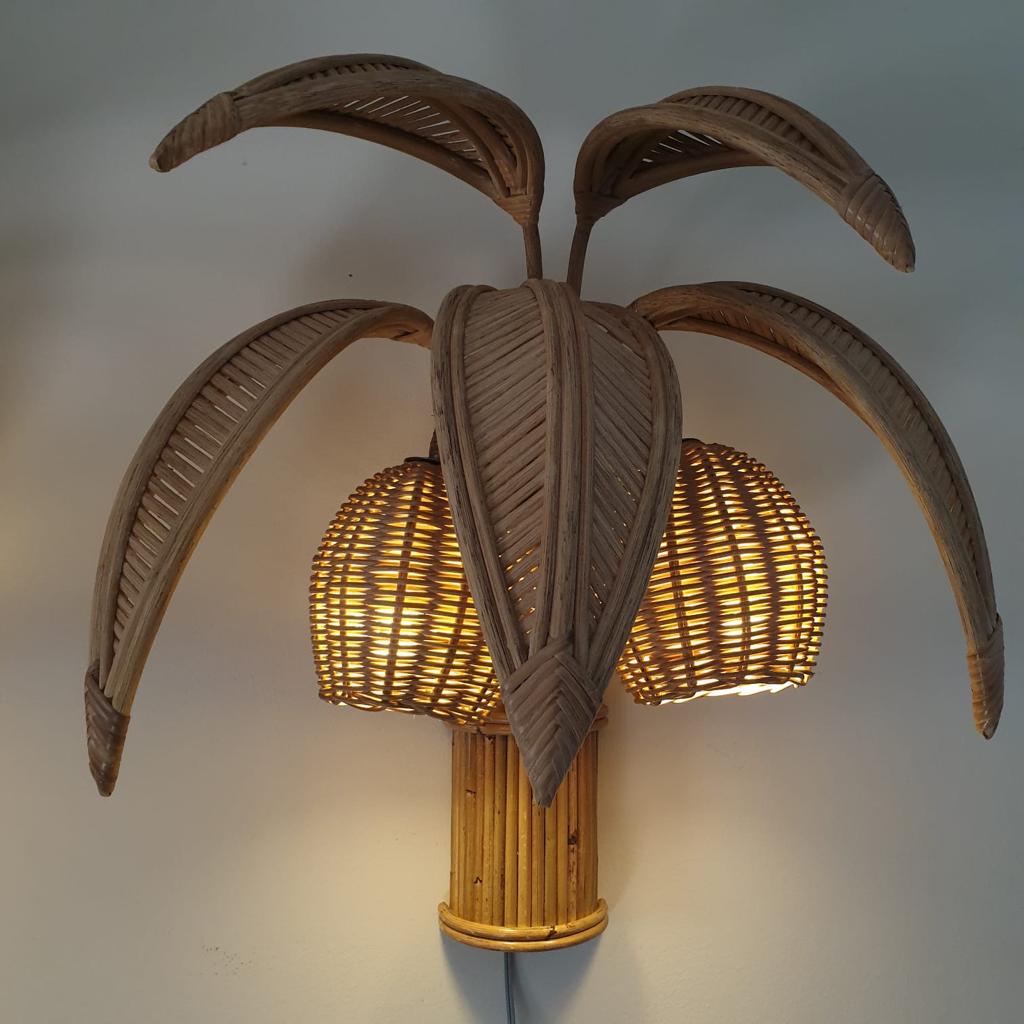 Paire d'appliques cocotier en rotin vintage