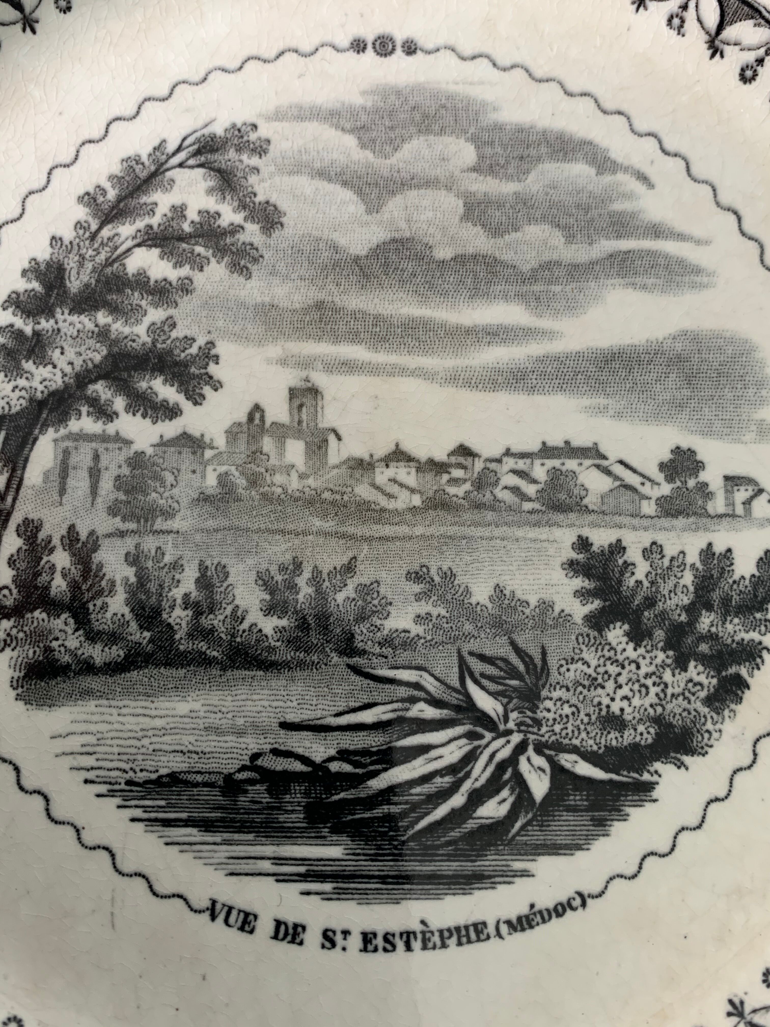 6 old dessert plates Old and Johnston Bordeaux 19th century Médoc and its castles