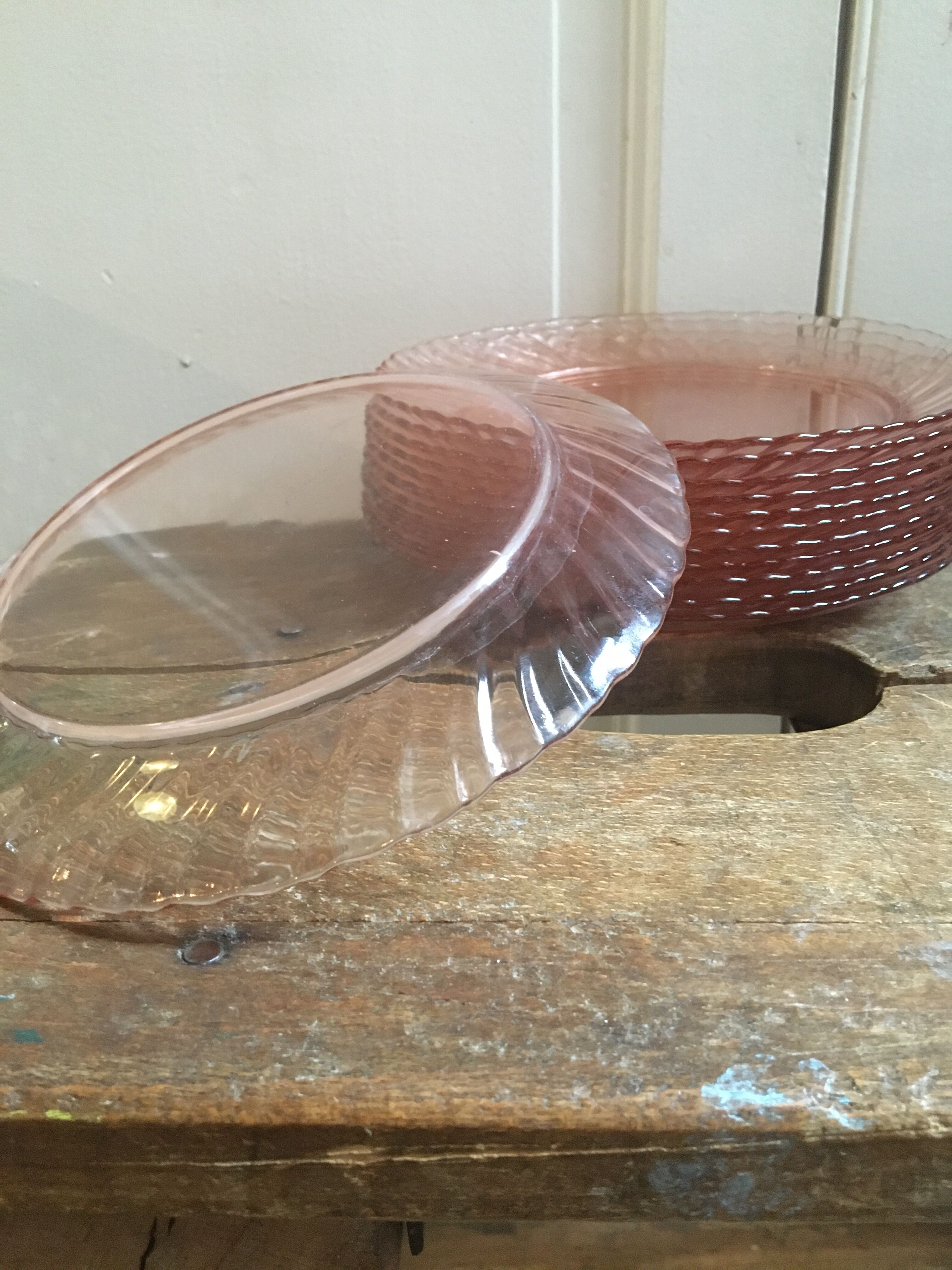 12 powder pink dessert plates