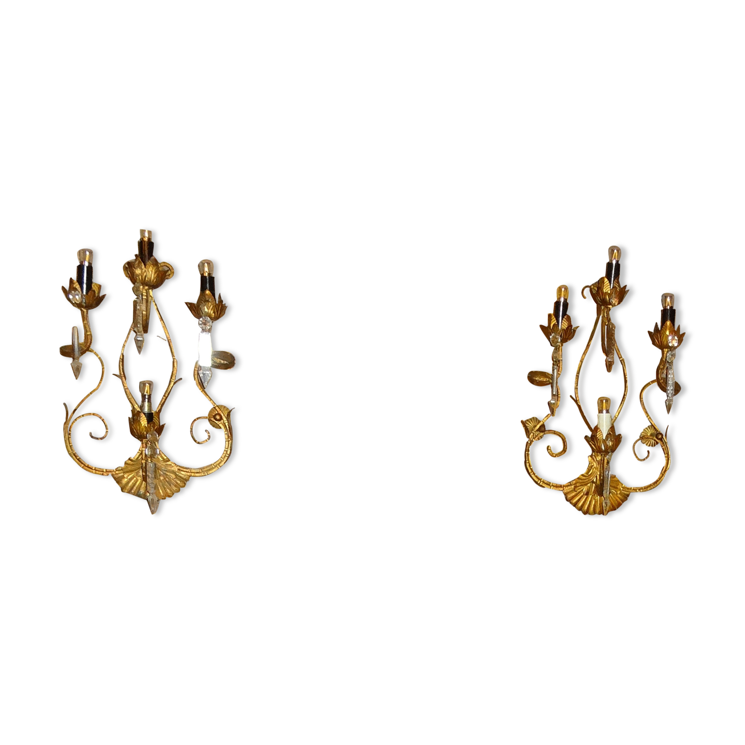 Pair of four-light gilded iron wall lamps 30 x 46 cm