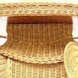 Elephant bass table in rattan.