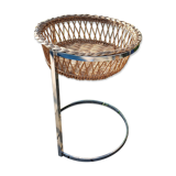 Rattan basket on foot