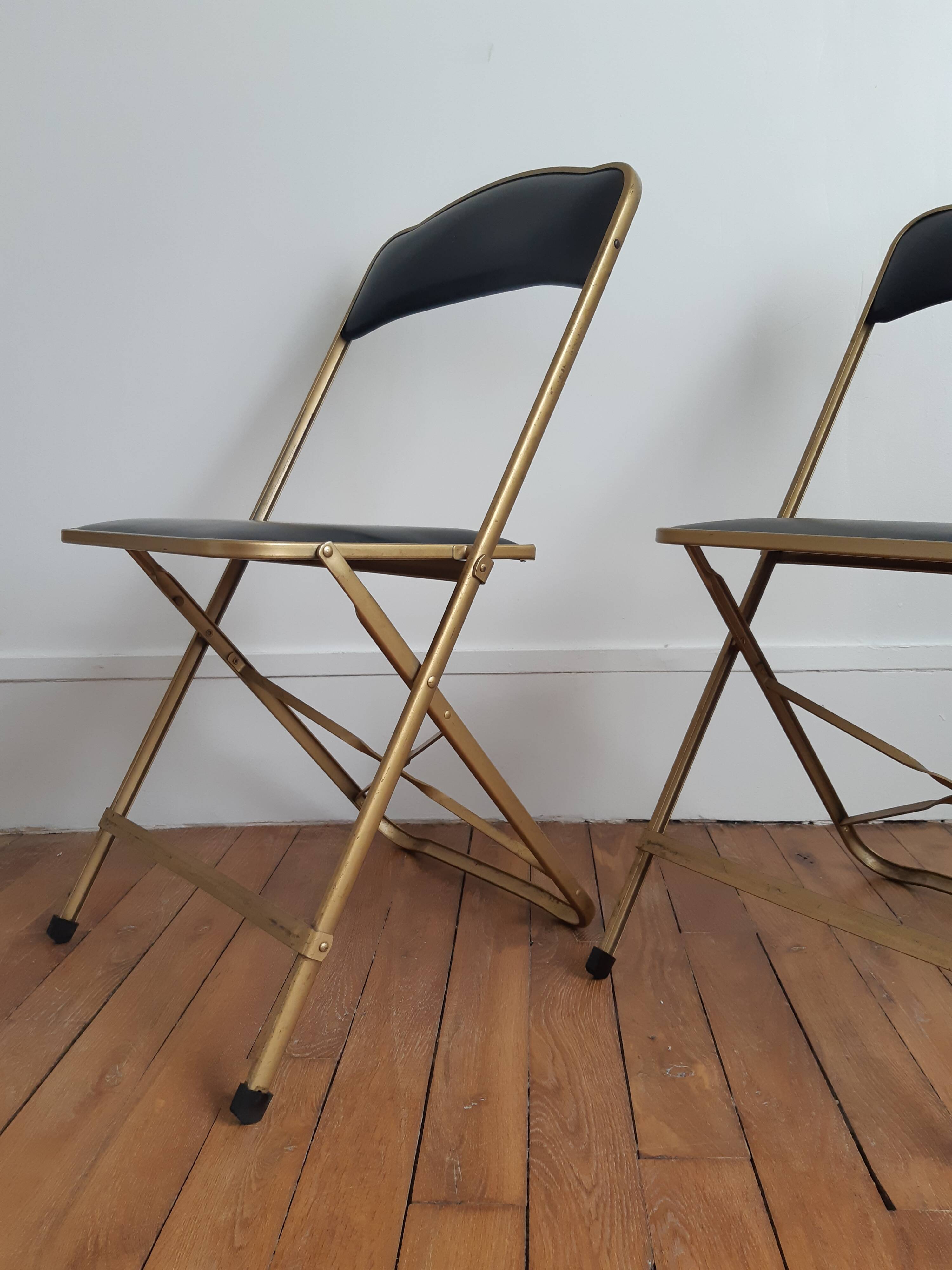 Lot de 2 chaises pliantes skai et métal