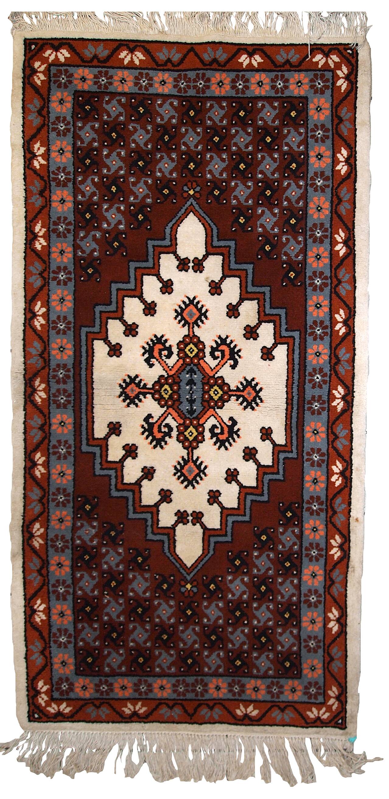 Tapis vintage fait main Berbère en laine bordeaux et blanc (81cm x 170cm)