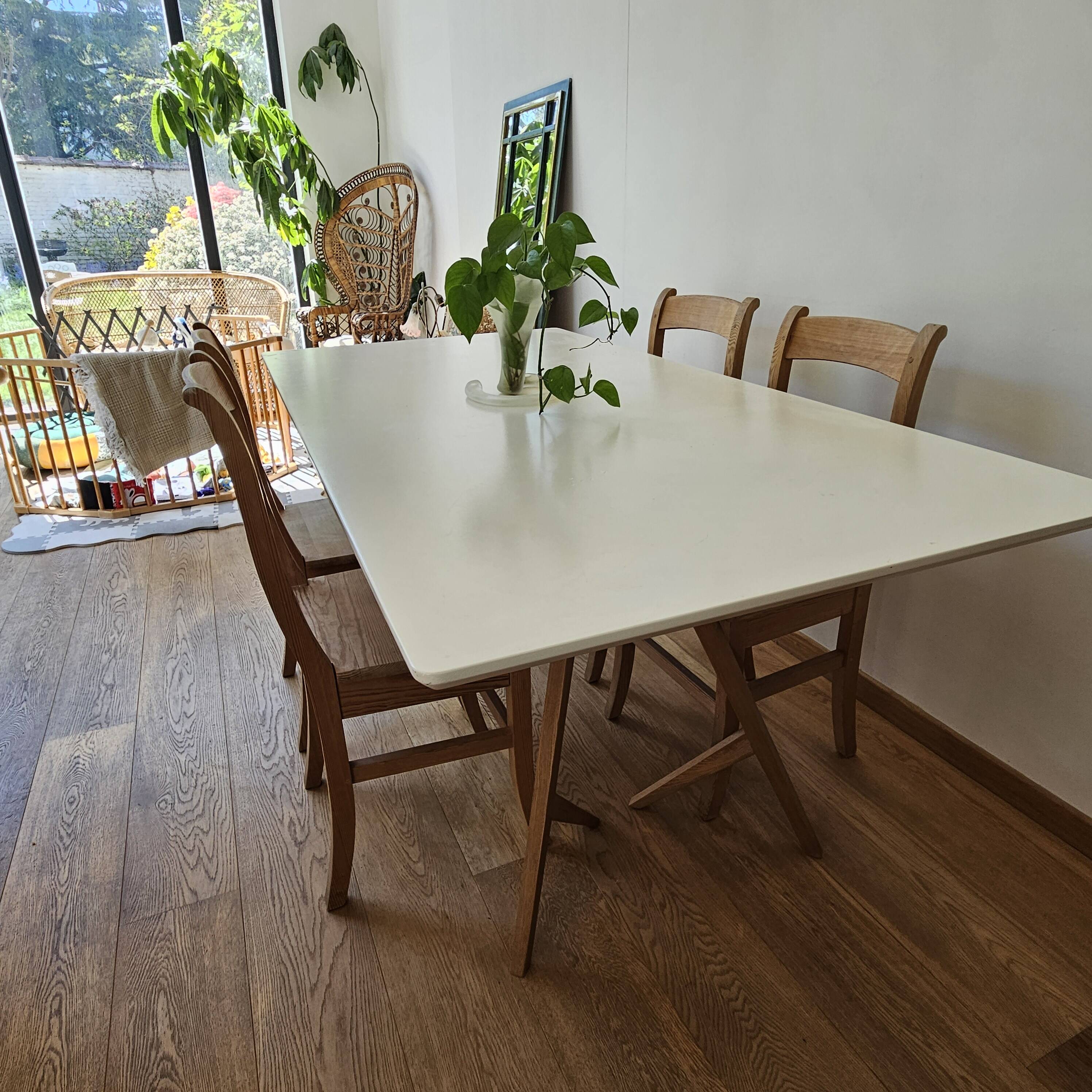 Vintage design table (Style Ouelette X Etch&Bolts) + Chairs